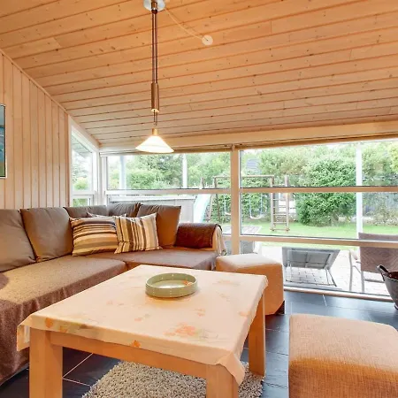 Holiday home Albertina - 200m From The Sea In Ne Jutland By Interhome *